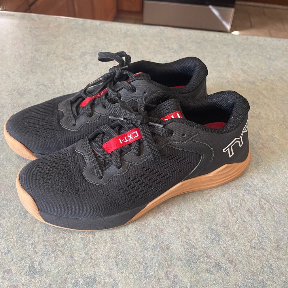 TYR Black and Red Training Sneakers
